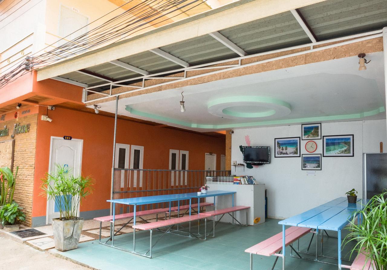 Amonrada House Hostel Ko Tao Buitenkant foto
